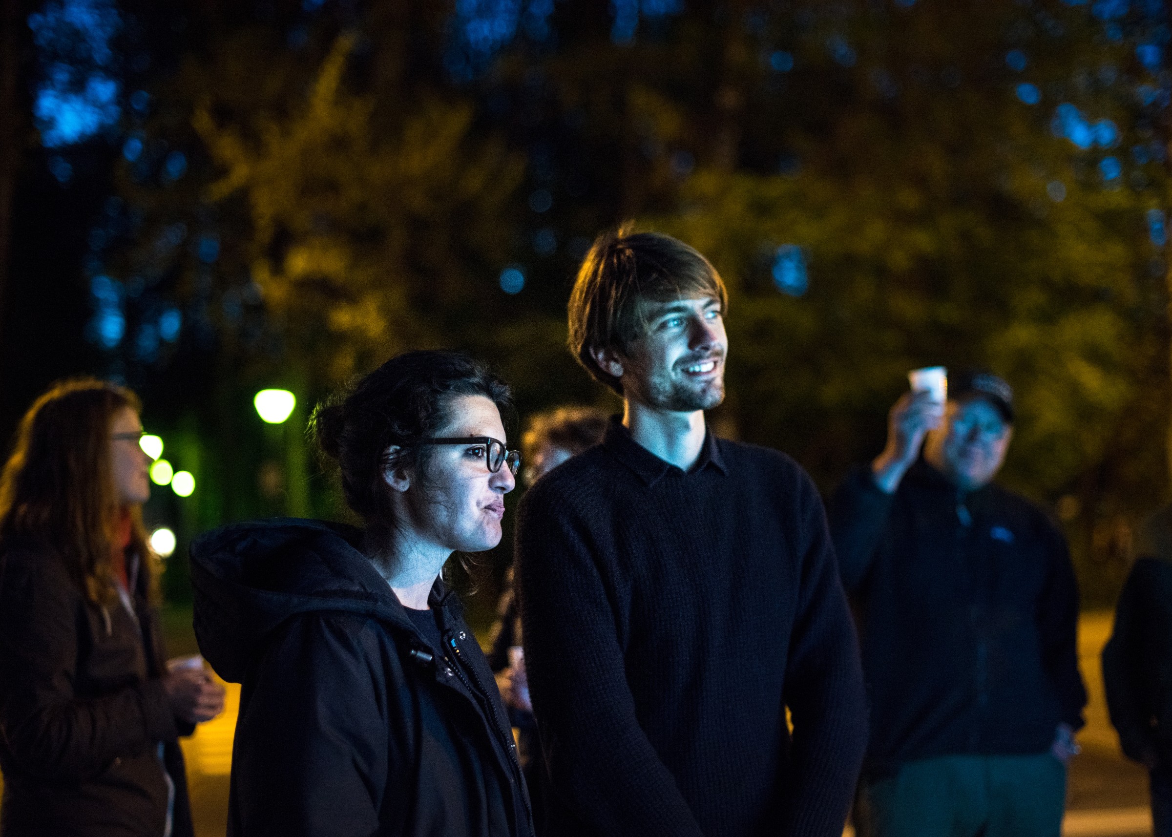 Maunula Atmospheres, La Jetée screening at Maunula Media workshop, artists looking at the screen