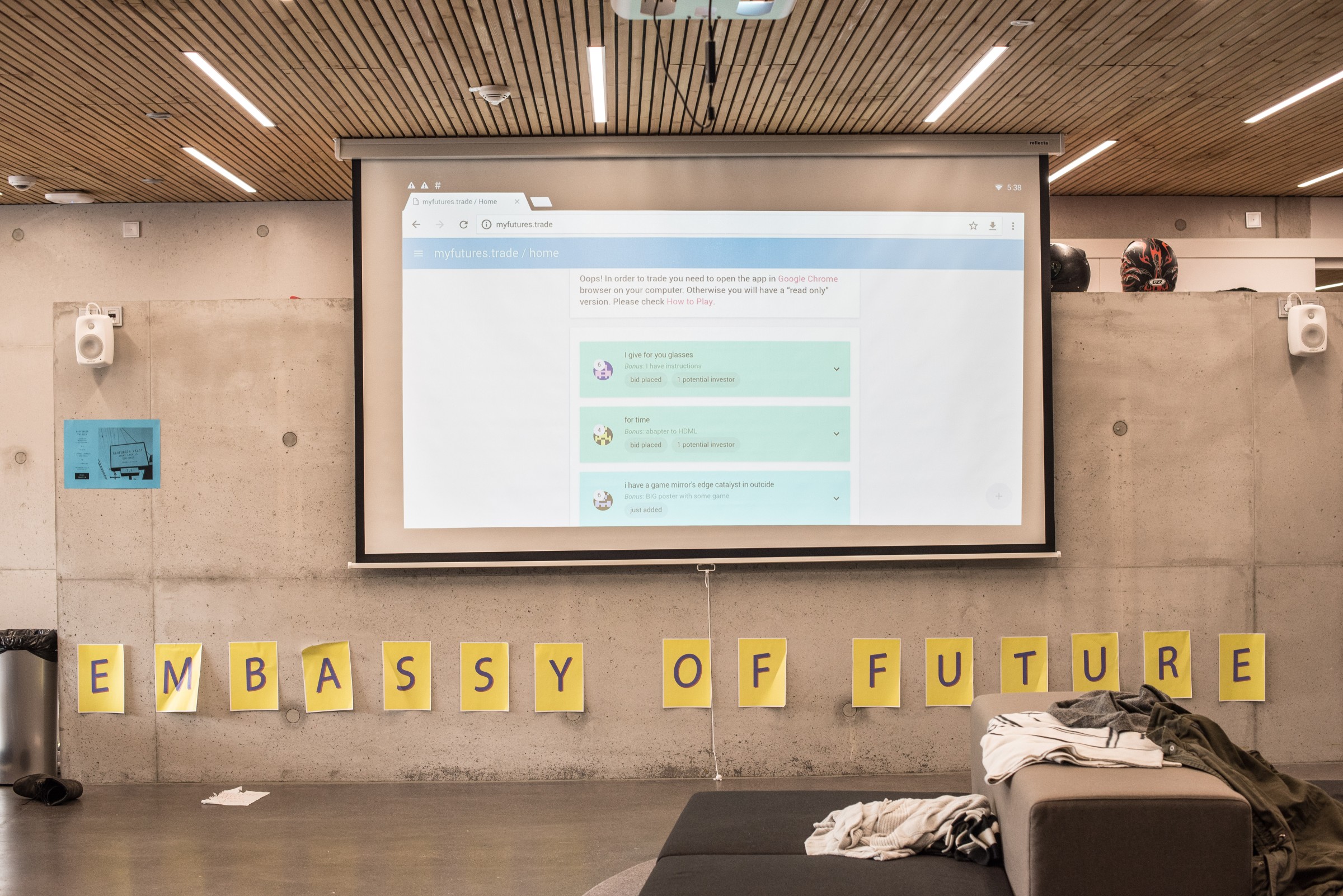 myfutures.trade, screen and spaces at the workshop at the youth center